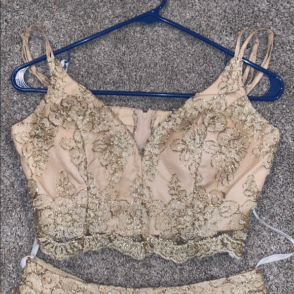 B Darlin Homecoming gold two piece mini dress - Picture 3 of 5